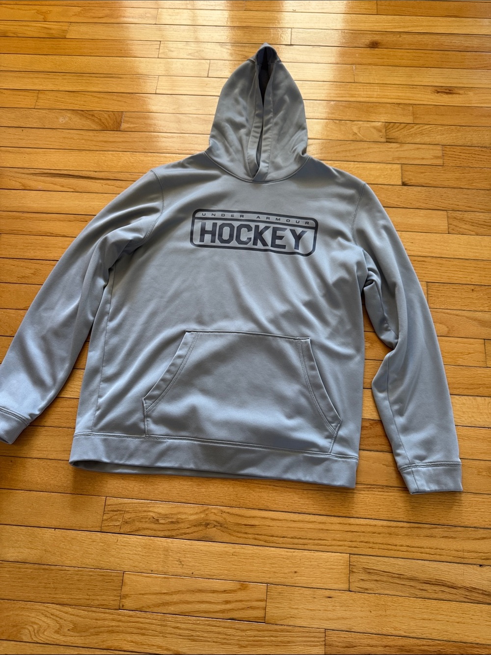 Under Armour Men’s Light Gray Hockey Crewneck Hoodie size L